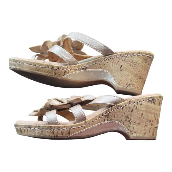 BOC Born Concept Women’s Size 7 US Leather Cork Wedge Floral‎ Slip On Sandals - Picture 3 of 6